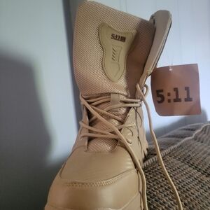 Tactical boots
